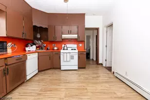 622 N 9th St, Newark, NJ 07107 - Photo 5