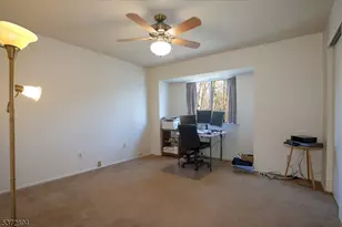 30 Woods Edge Dr, Roxbury Township, NJ 07876 - Photo 17