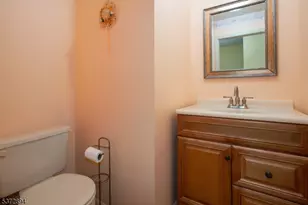 30 Woods Edge Dr, Roxbury Township, NJ 07876 - Photo 11