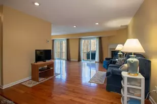 30 Woods Edge Dr, Roxbury Township, NJ 07876 - Photo 5