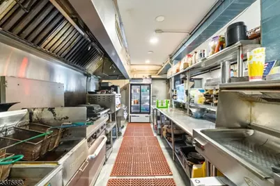 945 Elizabeth Ave, Elizabeth, NJ 07201 - Photo 11