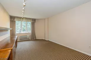 10 Smith Manor Blvd, West Orange Township, NJ 07052 - Photo 19