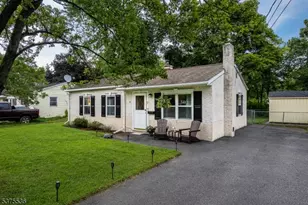 7 Presidential Dr, Washington Boro, NJ 07882 - Photo 1