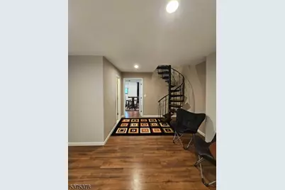 1 Davos Dr #1, Vernon, NJ 07462 - Photo 13