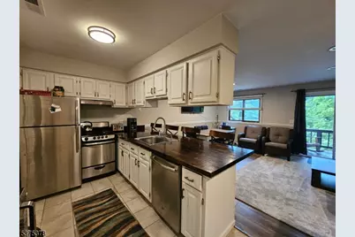 1 Davos Dr #1, Vernon, NJ 07462 - Photo 7