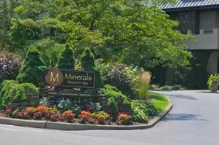 1 Davos Dr, Vernon, NJ 07462 - Photo 23