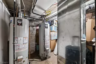 274 W Broadway, Paterson, NJ 07522 - Photo 37