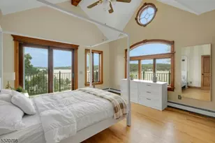 656 Lakeside Ave, Hopatcong, NJ 07821 - Photo 31