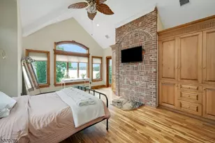 656 Lakeside Ave, Hopatcong, NJ 07821 - Photo 33