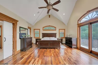 656 Lakeside Ave, Hopatcong, NJ 07821 - Photo 23