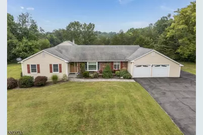 68 Countryside Rd, Knowlton Township, NJ 07832 - Photo 1