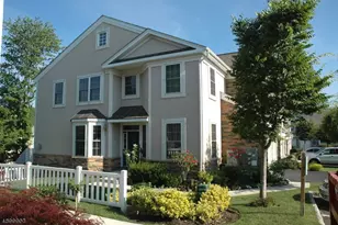 252 Levinberg Ln, Wayne, NJ 07470 - Photo 1