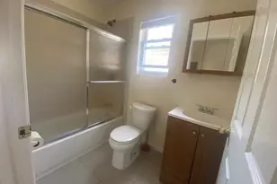 595 Monroe Ave, Elizabeth, NJ 07201 - Photo 13