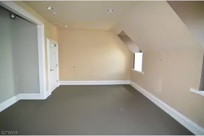 24 Mine St, Flemington, NJ 08822 - Photo 7