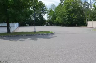 24 Mine St, Flemington, NJ 08822 - Photo 5