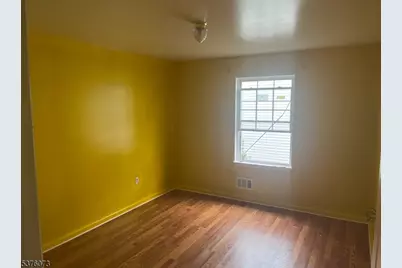 896-898 S 16th Str, Newark, NJ 07108 - Photo 7