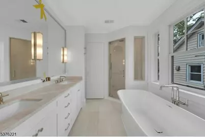 82 Watchung Avenue, Montclair, NJ 07043 - Photo 29