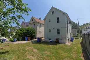 116 W 17th St, Linden, NJ 07036 - Photo 3