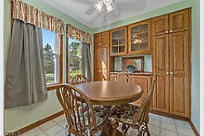 6 Franklin Street, Franklin Township, NJ 07882 - Photo 13