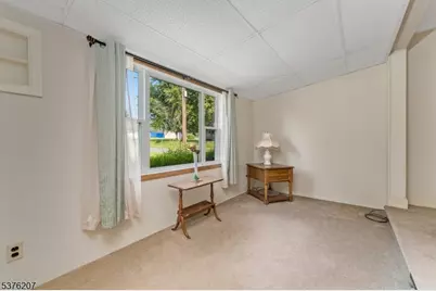 6 Franklin Street, Franklin Township, NJ 07882 - Photo 15