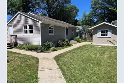 6 Polk Ct, West Milford, NJ 07421 - Photo 1