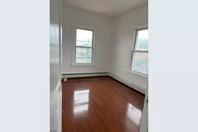 48 1st Avenue, Raritan, NJ 08869 - Photo 9