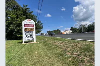 1375 State Rt 23, Butler, NJ 07405 - Photo 23