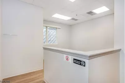 504 Hamburg Tpke, Wayne, NJ 07470 - Photo 15