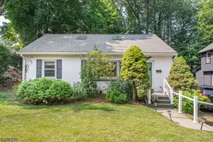 8 Ravine Ave, Caldwell, NJ 07006 - Photo 1