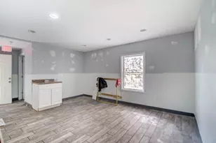 725 N Wood Ave, Linden, NJ 07036 - Photo 17