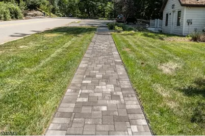 132 W Greenbrook Rd, North Caldwell, NJ 07006 - Photo 3