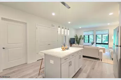 135 Fairfield Rd #206, Fairfield, NJ 07004 - Photo 3