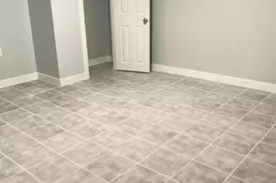 1018 Clinton Ave, Irvington, NJ 07111 - Photo 5