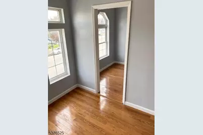 1018 Clinton Ave, Irvington, NJ 07111 - Photo 7