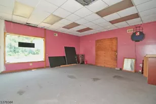 511 W Westfield Ave, Roselle Park, NJ 07204 - Photo 17