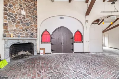 30 Gingerbread Castle Rd, Hamburg, NJ 07419 - Photo 9