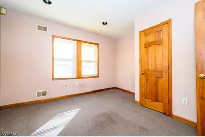 511 W Westfield Ave, Roselle Park, NJ 07204 - Photo 11