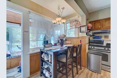 73 S Maple Ave, Springfield, NJ 07081 - Photo 17