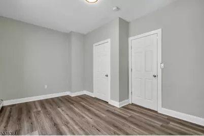 553 S Orange Ave, Newark, NJ 07103 - Photo 31