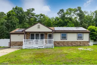 10 Franklin Ave, Pine Hill Boro, NJ 08009 - Photo 1