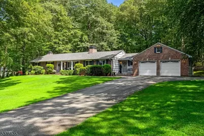 11 Daniel Ln, Kinnelon, NJ 07405 - Photo 1