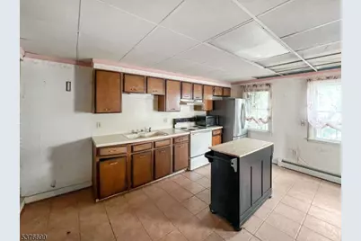 4 Randall St, Phillipsburg, NJ 08865 - Photo 7