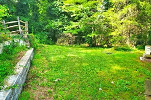 4 Village Pl, Jefferson Township, NJ 07438 - Photo 13