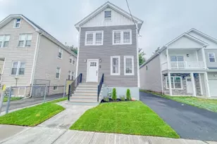 413 E 9th Ave, Roselle, NJ 07203 - Photo 1