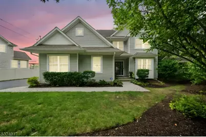 725 Cornelia St, Boonton Town, NJ 07005 - Photo 1