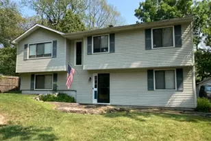 76 Woodland Dr, Vernon, NJ 07462 - Photo 1