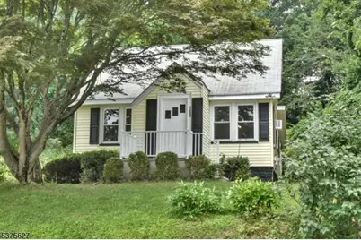 103 Vreeland Ave, Bloomingdale, NJ 07403 - Photo 1