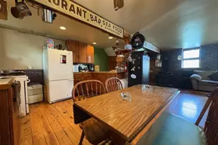 929 Wall St, Stillwater, NJ 07860 - Photo 5