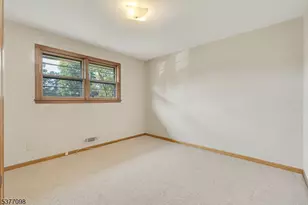 45 Amwell Rd, Millstone Borough, NJ 08844 - Photo 11