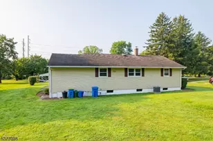 45 Amwell Rd, Millstone Borough, NJ 08844 - Photo 17